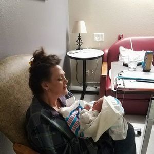 Meet your Posher, Suzanne